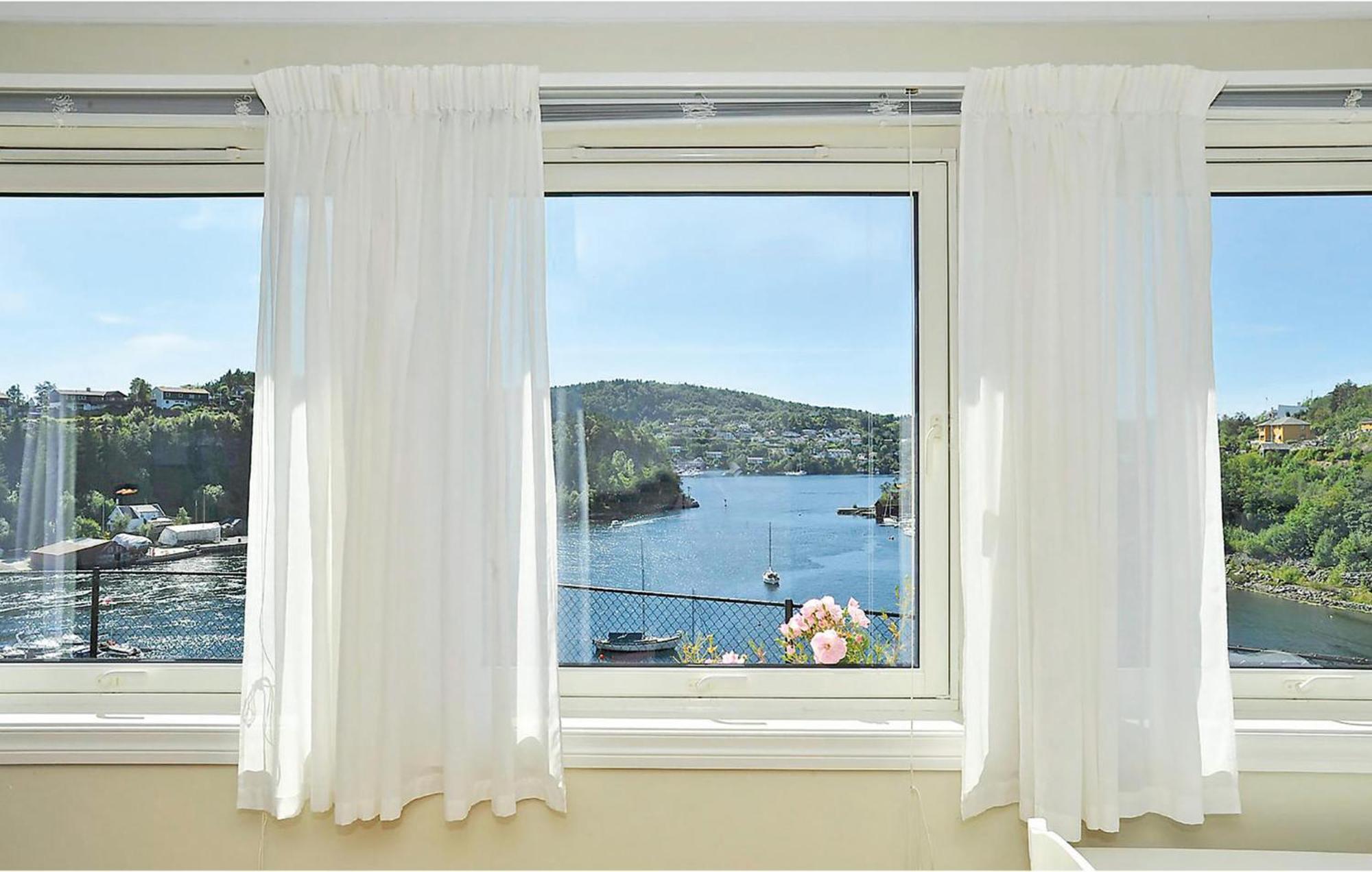 Cozy Apartment In Straumsgrend With Kitchen Bergen Eksteriør billede